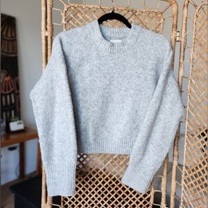 Abercrombie & Fitch Sweater